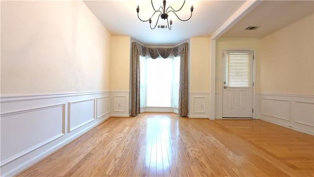 135 Friars Head Drive, Suwanee, GA 30024