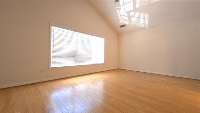 135 Friars Head Drive, Suwanee, GA 30024