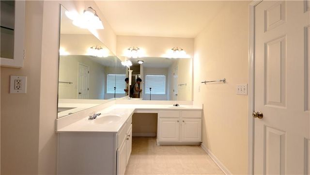 135 Friars Head Drive, Suwanee, GA 30024