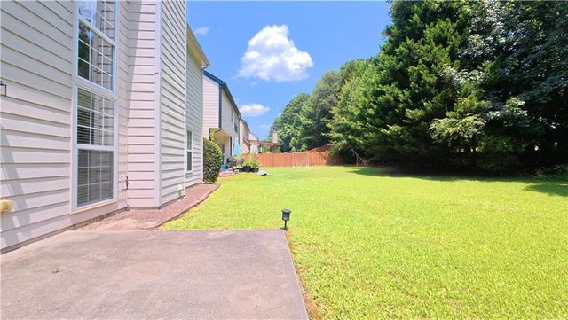 135 Friars Head Drive, Suwanee, GA 30024