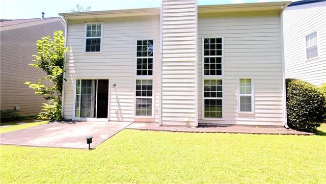 135 Friars Head Drive, Suwanee, GA 30024