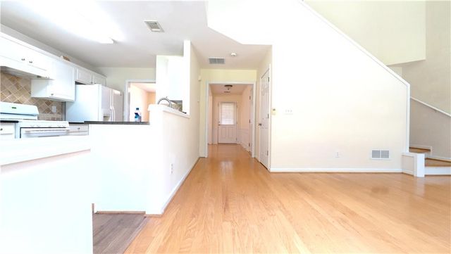 135 Friars Head Drive, Suwanee, GA 30024