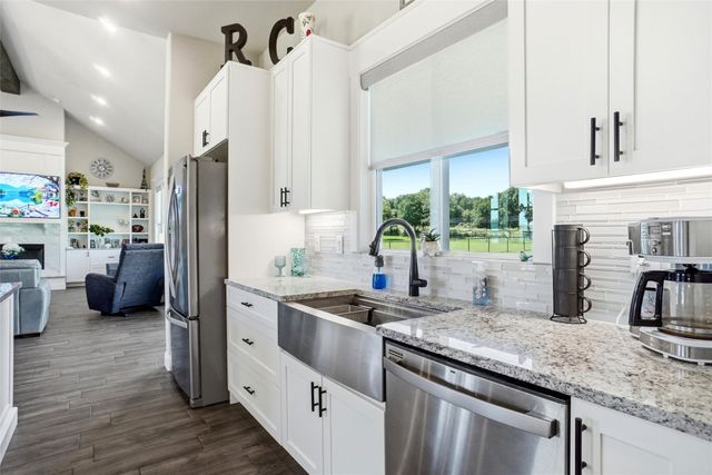 1184 Horizon Trace Drive, Azle, TX 76020