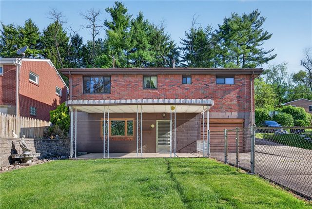 3816 Fleetwood Dr, West Mifflin, PA 15122