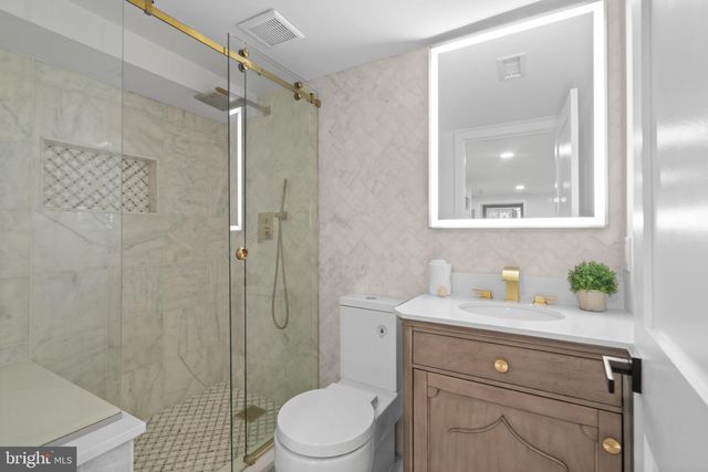 5123 8TH ST NW, Washington, DC 20011