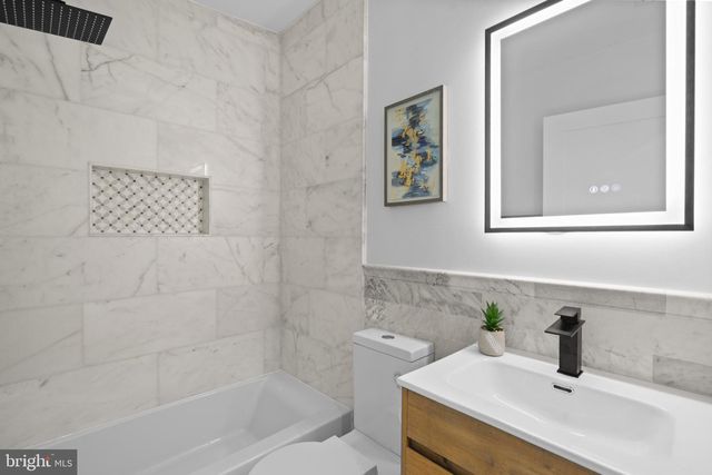 5123 8TH ST NW, Washington, DC 20011