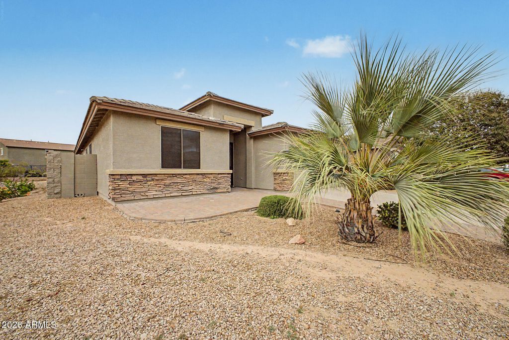 1266 E EUCALYPTUS Lane, San Tan Valley, AZ 85143 — photo 2