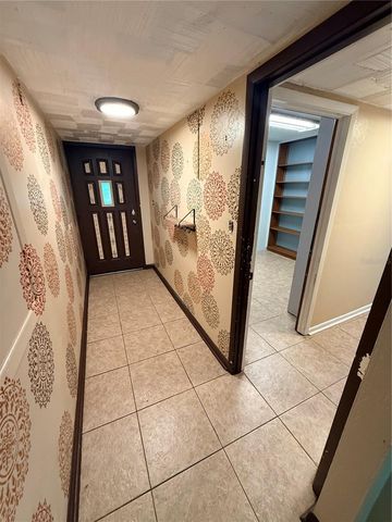 816 NW 14TH AVE., Gainesville, FL 32601