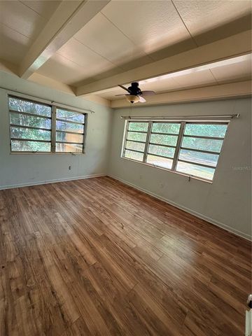 816 NW 14TH AVE., Gainesville, FL 32601