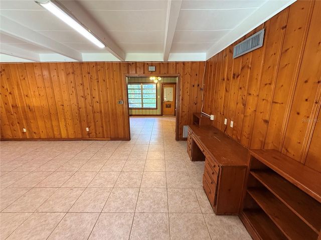 816 NW 14TH AVE., Gainesville, FL 32601