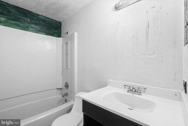 1125 CAVENDISH DR, Silver Spring, MD 20905