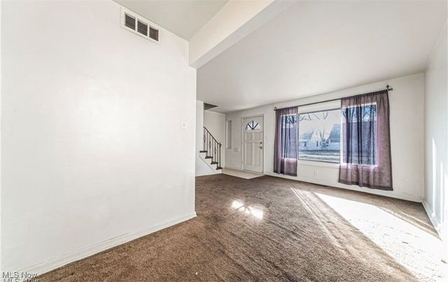 3910 Wetzel Avenue, Cleveland, OH 44109