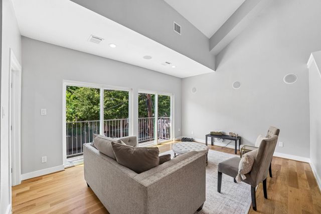 1614 Bonner Street, Houston, TX 77007