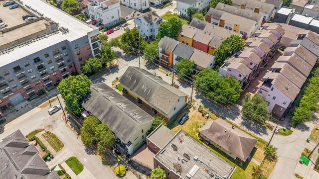 1614 Bonner Street, Houston, TX 77007