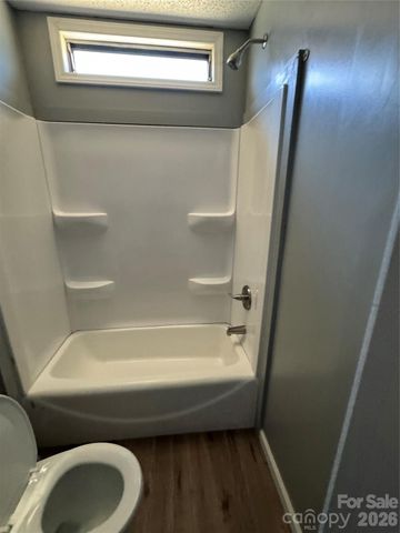 3021 Spartanburg Highway, East Flat Rock, NC 28726