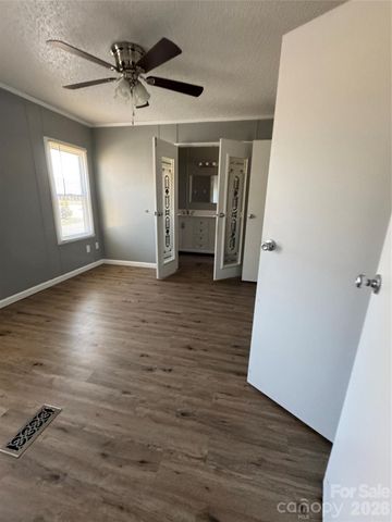 3021 Spartanburg Highway, East Flat Rock, NC 28726