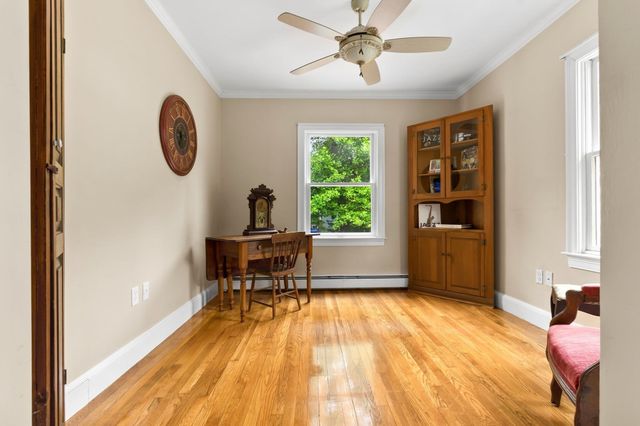 135 Linebrook Rd, Ipswich, MA 01938