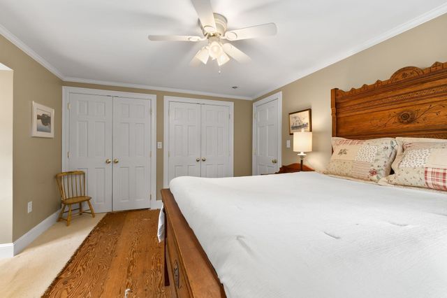 135 Linebrook Rd, Ipswich, MA 01938