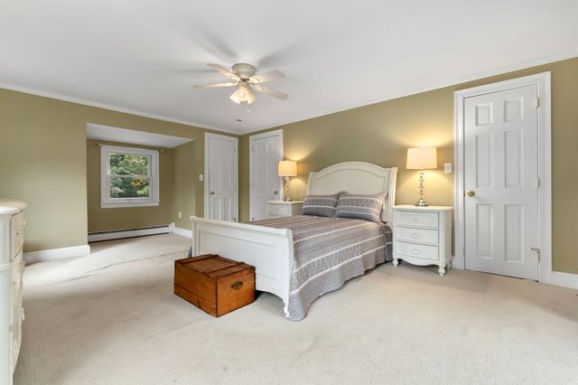 135 Linebrook Rd, Ipswich, MA 01938