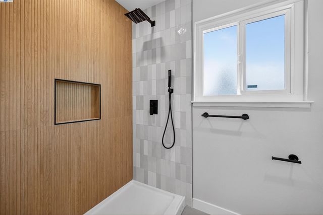 312 Lance Dr, Vacaville, CA 95687