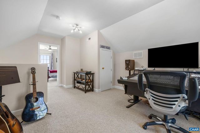 5518 HILL TOP ST, Crozet, VA 22932