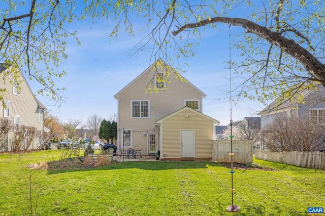 5518 HILL TOP ST, Crozet, VA 22932