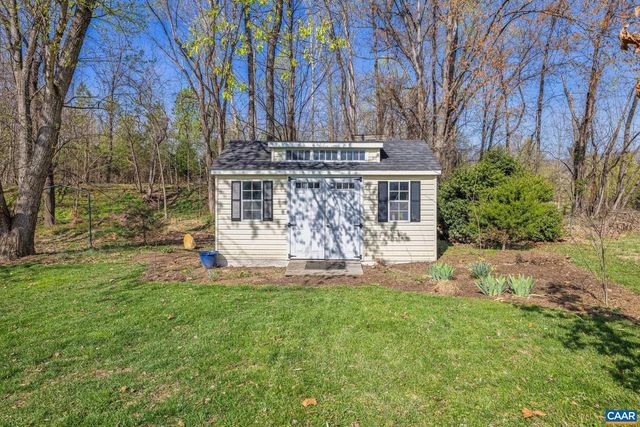 5518 HILL TOP ST, Crozet, VA 22932