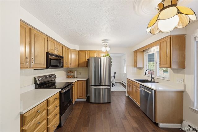 211 Brookside, Tonawanda, NY 14150