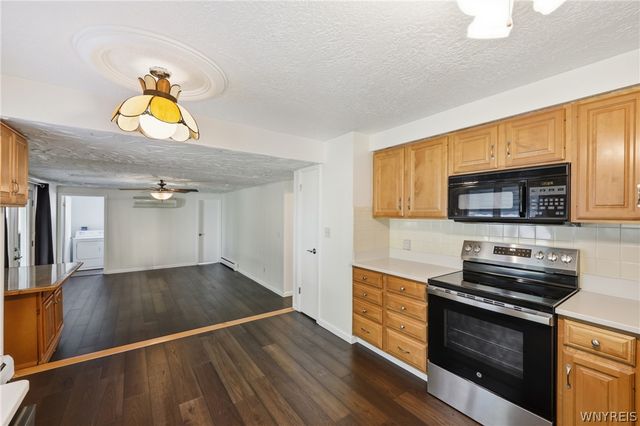 211 Brookside, Tonawanda, NY 14150