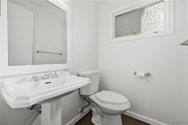 211 Brookside, Tonawanda, NY 14150