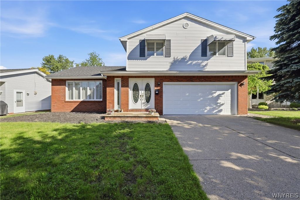 211 Brookside, Tonawanda, NY 14150