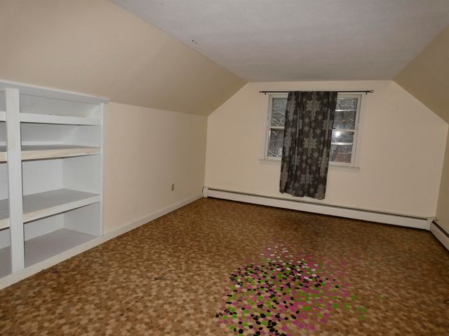 107 Middle Road, Tuftonboro, NH 03816