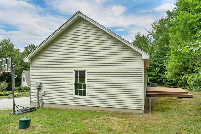 39 Sterling Drive, Laconia, NH 03246