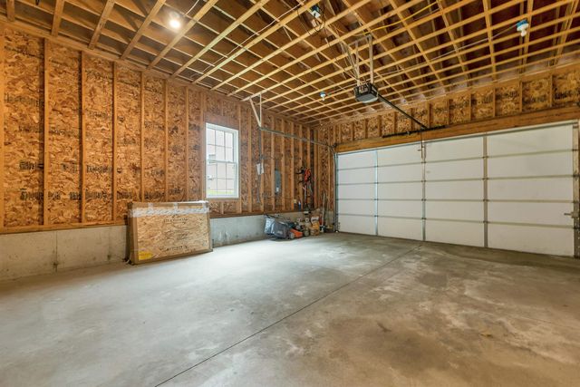 39 Sterling Drive, Laconia, NH 03246