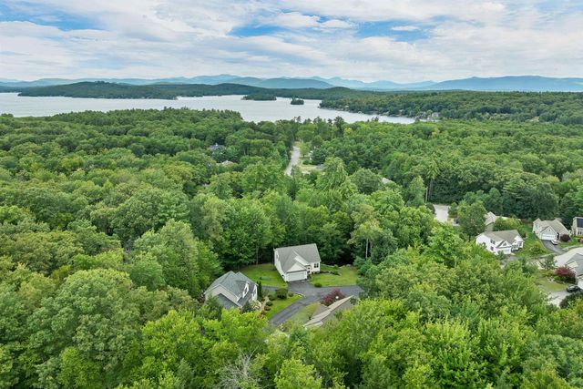 39 Sterling Drive, Laconia, NH 03246