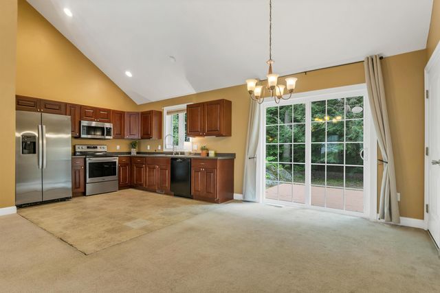 39 Sterling Drive, Laconia, NH 03246