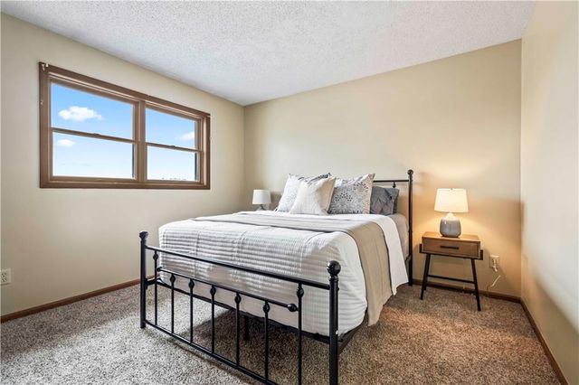 1113 Jeff Circle, Paola, KS 66071