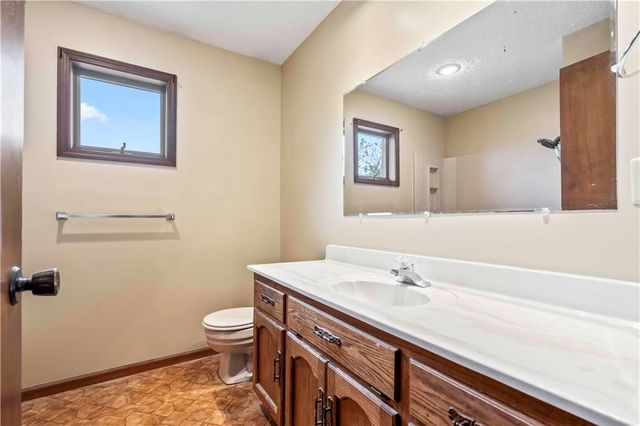 1113 Jeff Circle, Paola, KS 66071