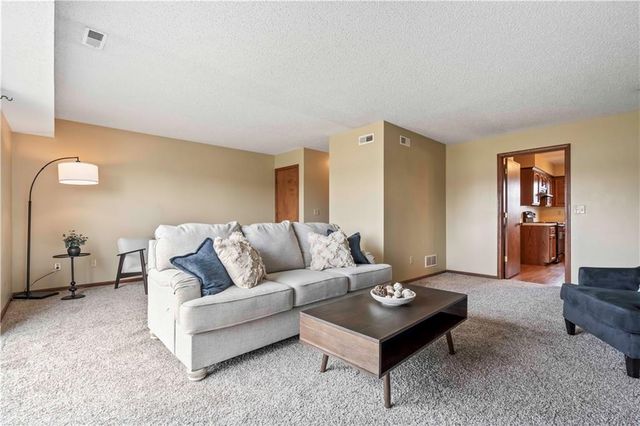 1113 Jeff Circle, Paola, KS 66071