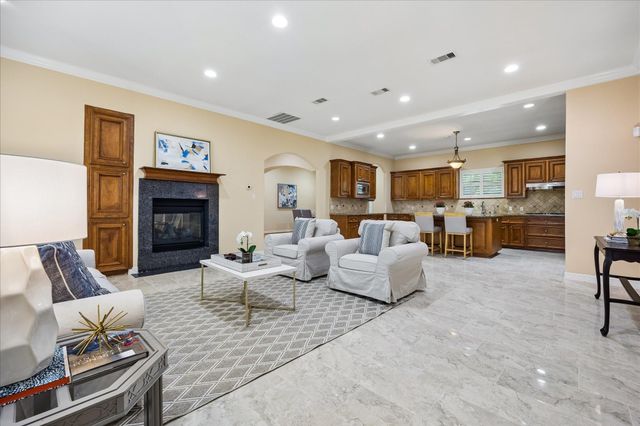 2601 Talbott, West University Place, TX 77005