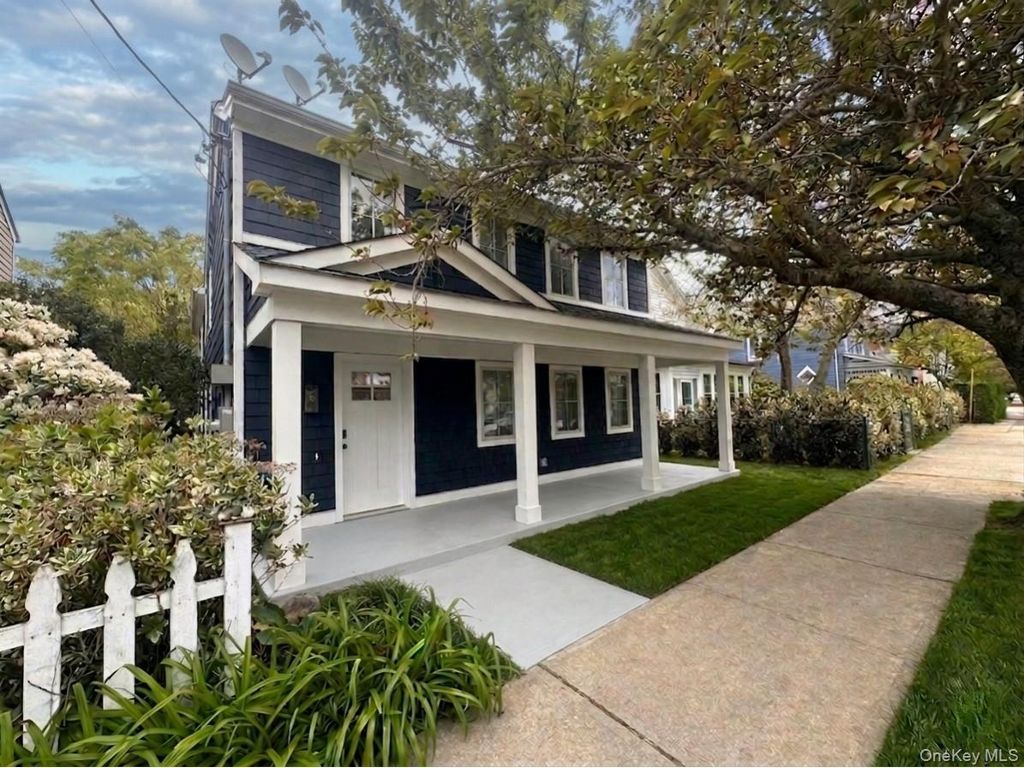 616 Main Street B, Greenport, NY 11944