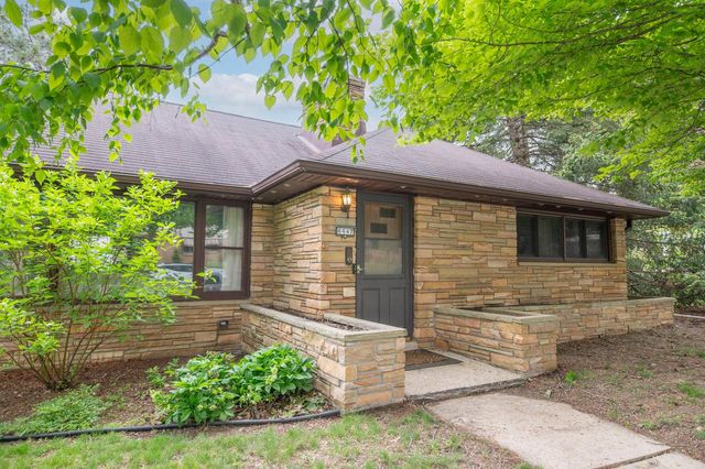 4447 W Midland DRIVE, Milwaukee, WI 53219