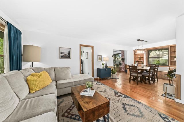 4447 W Midland DRIVE, Milwaukee, WI 53219