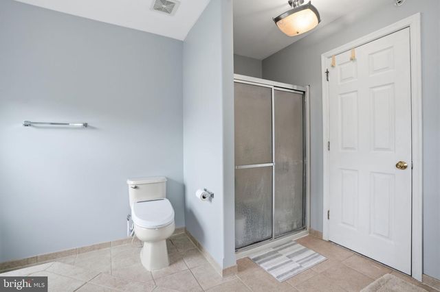 272 HAMPSHIRE DR, Sellersville, PA 18960