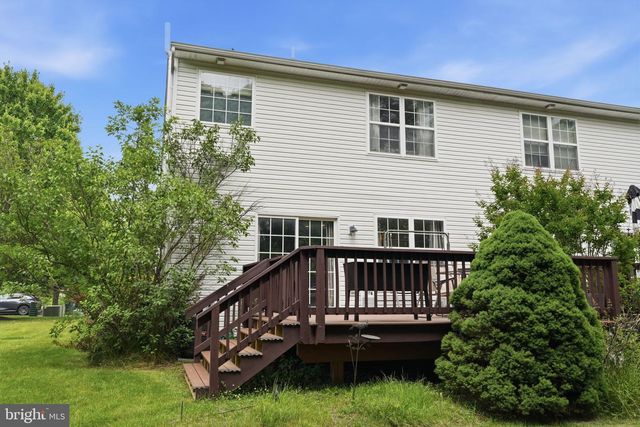 272 HAMPSHIRE DR, Sellersville, PA 18960
