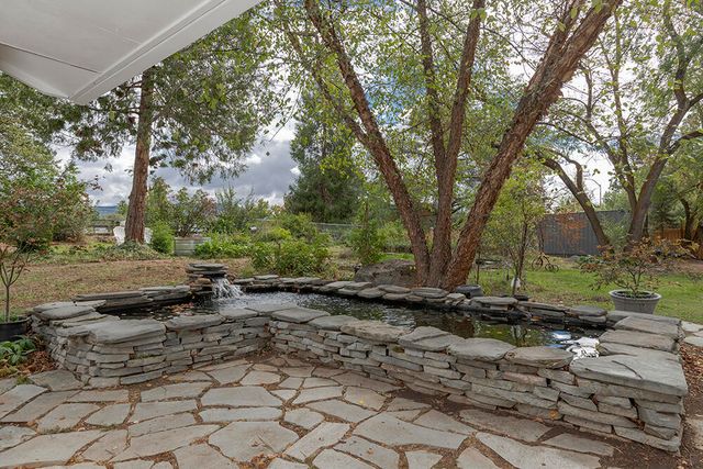 425 S Modoc Avenue, Medford, OR 97504