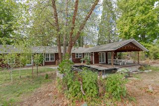 425 S Modoc Avenue, Medford, OR 97504