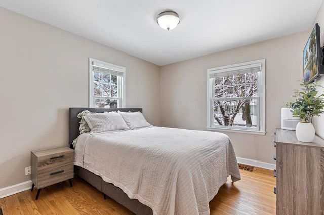 2601 Kentucky Avenue S, Saint Louis Park, MN 55426