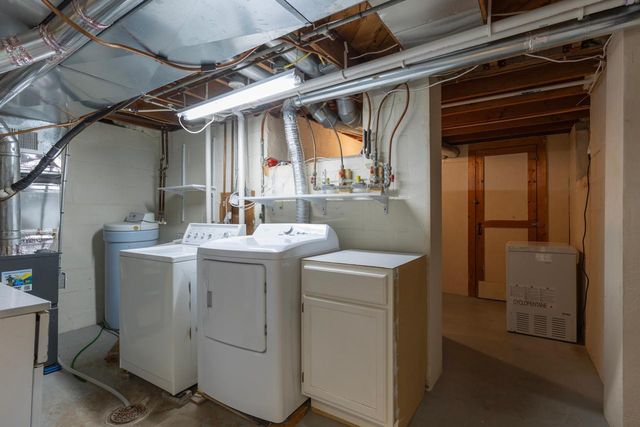 2601 Kentucky Avenue S, Saint Louis Park, MN 55426