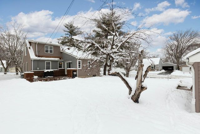 2601 Kentucky Avenue S, Saint Louis Park, MN 55426